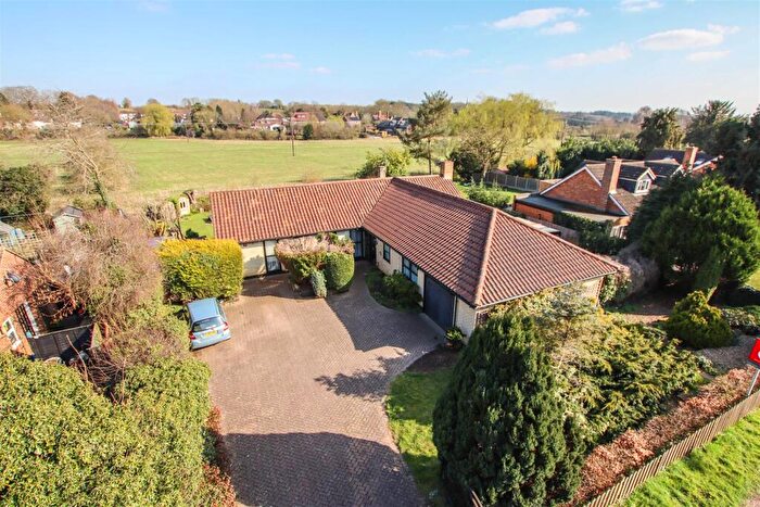 3 Bedroom Detached Bungalow For Sale In High Road, Stapleford, SG14
