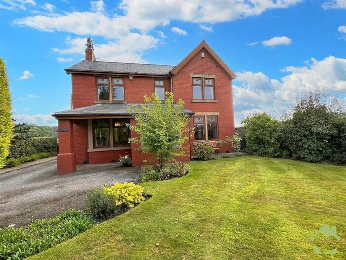 4 Bedroom Detached House For Sale In Springfield, Lydiate Lane, Claughton-On-Brock, Preston, PR3