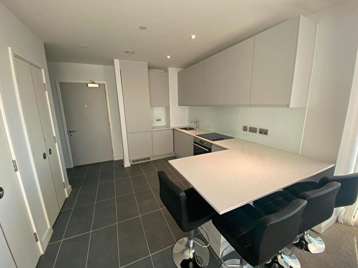2 Bedroom Apartment To Rent In Local Blackfriars, Bury Street, M3