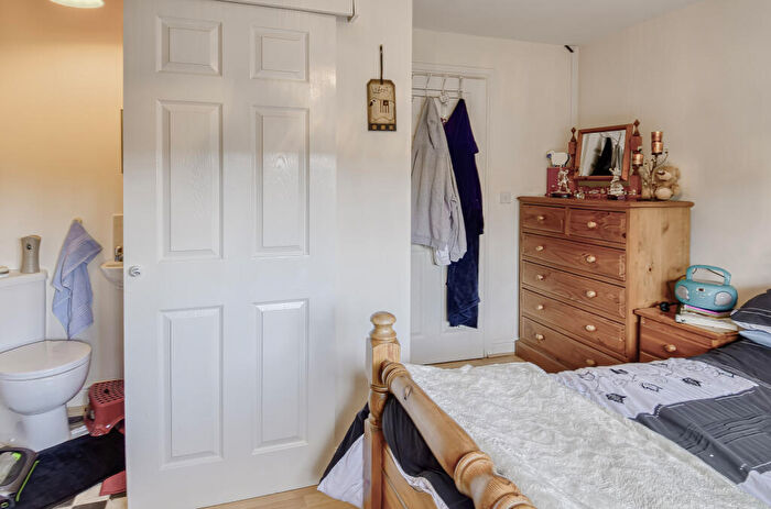 4 Bedroom Detached House For Sale In Springvale Close, Chesterfield, S45