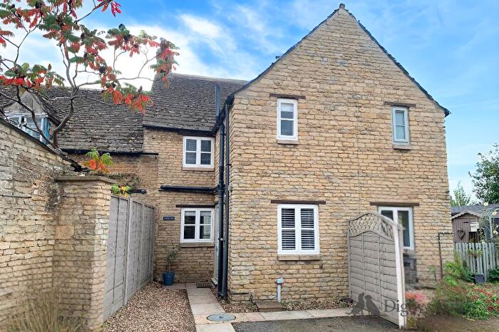 2 Bedroom House For Sale In Bell Yard, Collyweston, Stamford, PE9