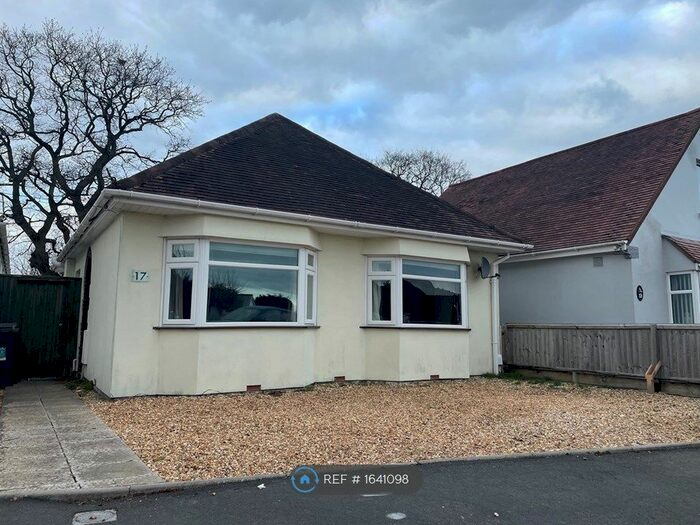 2 Bedroom Bungalow To Rent In Granby Road, Bournemouth, BH9