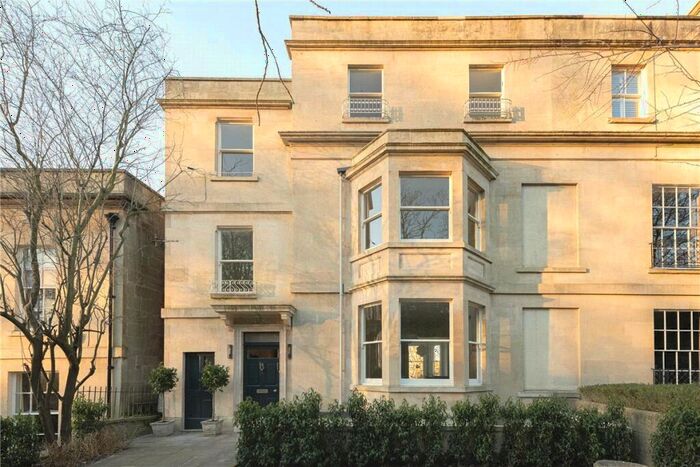 5 Bedroom Semi-Detached House To Rent In Springfield Place, Bath, Somerset, BA1
