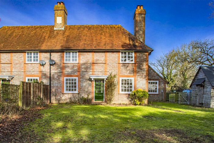 3 Bedroom Cottage To Rent In 1 Manor Cottages, Southridge RG8