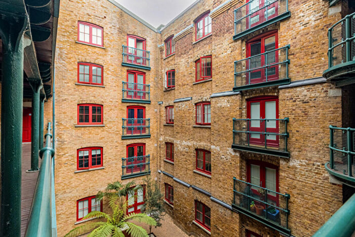 2 Bedroom Apartment To Rent In Globe Wharf, London, SE16