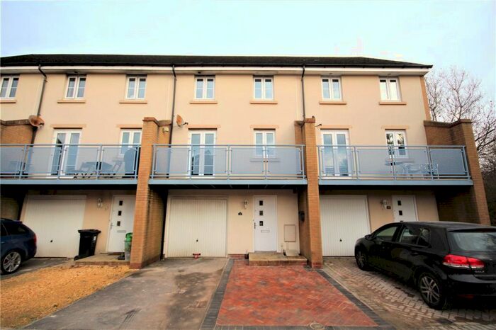 4 Bedroom Terraced House To Rent In The Sidings, Mangotsfield, Bristol, BS16