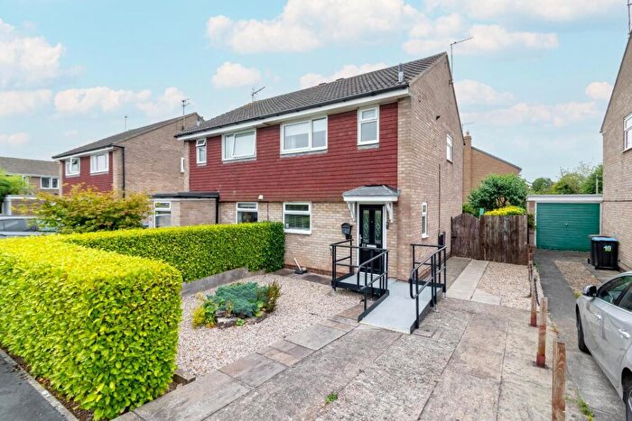 3 Bedroom Semi-Detached House For Sale In Borrowbydale Avenue, Knaresborough, HG5