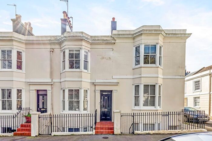 1 Bedroom Flat For Sale In Pelham Square, North Laine, Brighton, BN1