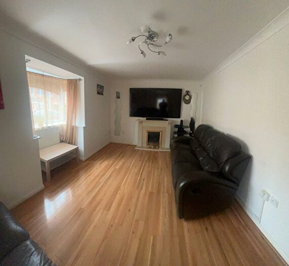 3 Bedroom Detached House To Rent In Richmore Road, Leicester, LE5