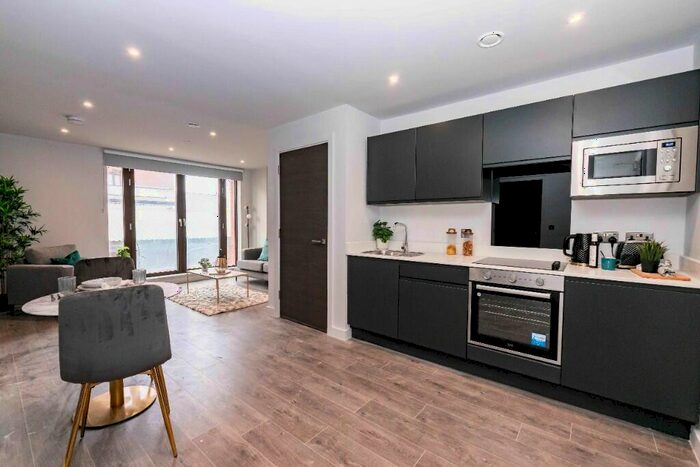 1 Bedroom Apartment To Rent In Crump Street, Liverpool, Merseyside, L1