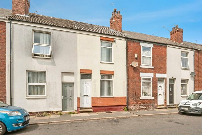 2 Bedroom Terraced House For Sale In Urban Road, Hexthorpe, Doncaster, DN4