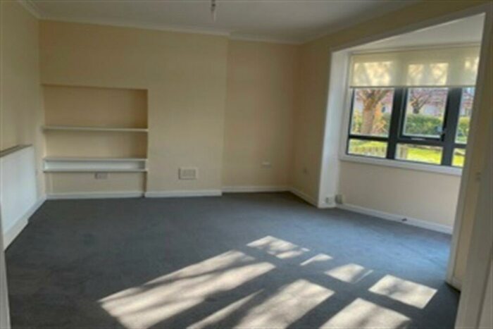 2 Bedroom Terraced House To Rent In Chapel Court, EH16