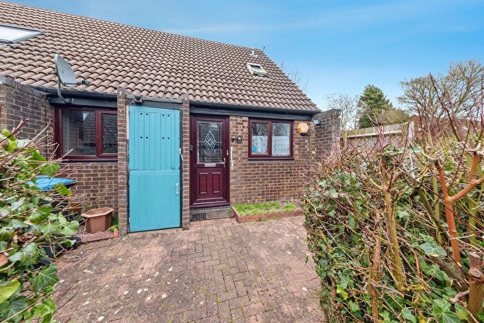 2 Bedroom Semi Detached Bungalow For Sale In Arncliffe Drive, Heelands, Milton Keynes, MK13