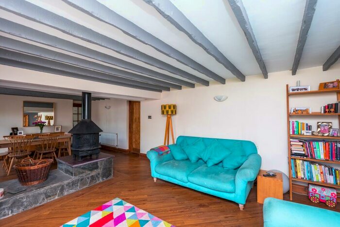 5 Bedroom Detached House For Sale In Howells Terrace, Alltwen, City And County Of Swansea., SA8