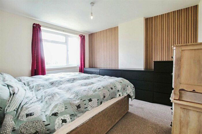 3 Bedroom Terraced House For Sale In Maynard Road, Hartcliffe, Bristol, BS13