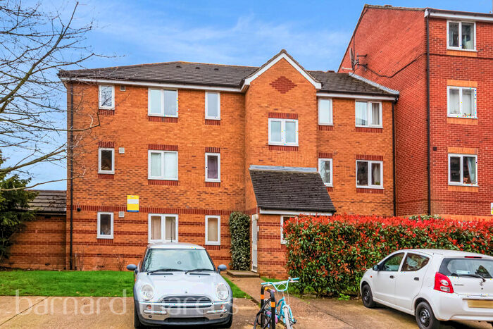 1 Bedroom Apartment To Rent In Bream Close, Tottenham, N17