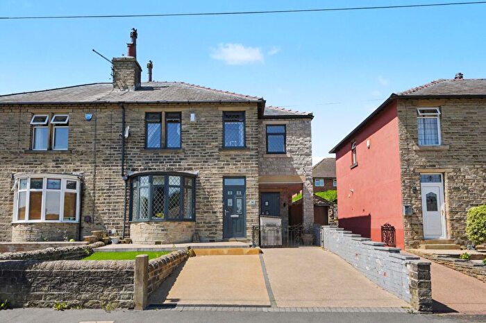 3 Bedroom Semi-Detached House For Sale In Botham Hall Road, Longwood, HD3