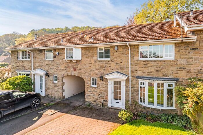 3 Bedroom Terraced House For Sale In Willow Court, Pool In Wharfedale, Otley, LS21