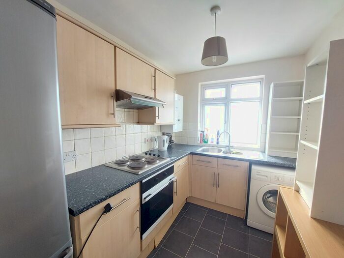 1 Bedroom Flat To Rent In St. Denys Road, Southampton, SO17