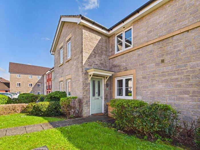 2 Bedroom House For Sale In Snowberry Walk, Bristol, BS5