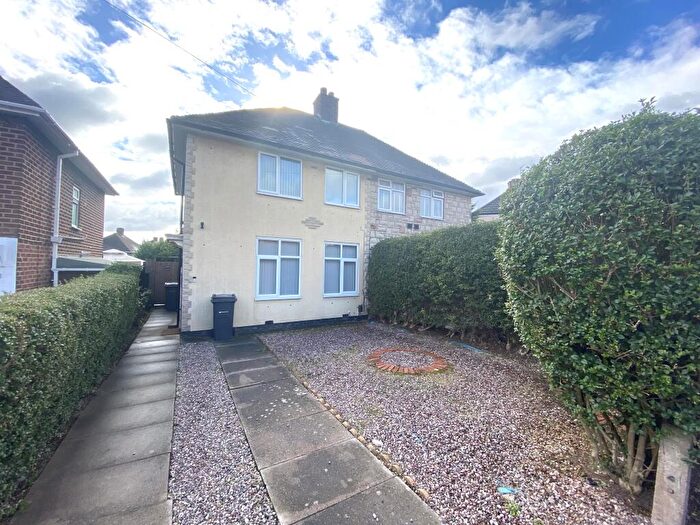2 Bedroom House To Rent In Wychbold Crescent, Stetchford, B33