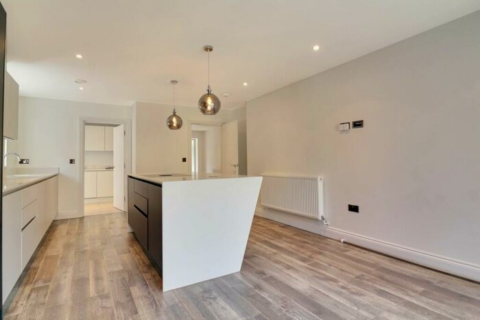5 Bedroom Detached House To Rent In Parkland Place, Newport, Saffron Walden, CB11