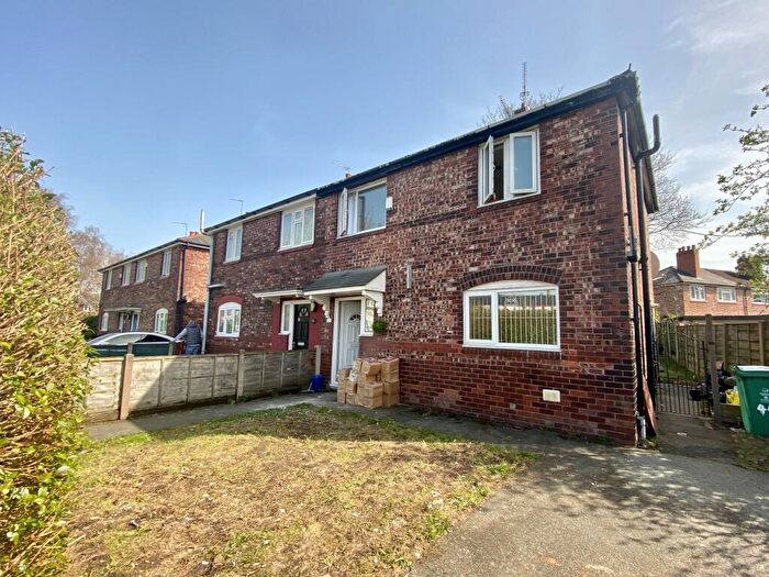 4 Bedroom House To Rent In Waverton Road, M14