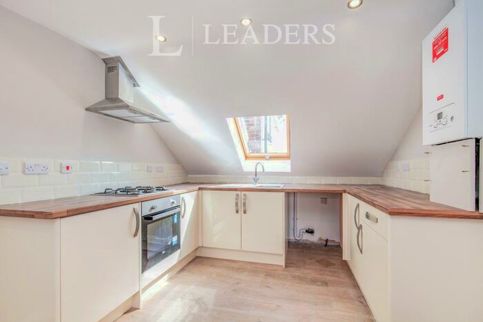 1 Bedroom Apartment To Rent In High Street, Alfreton, DE55