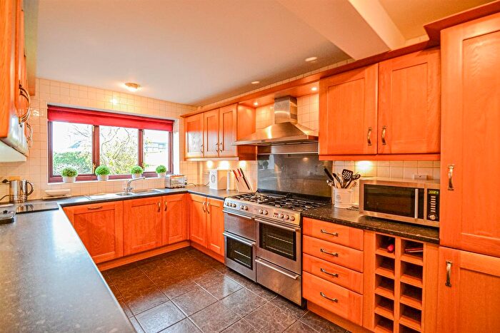 4 Bedroom Detached House For Sale In Thorntree Green, Appleton Thorn, Warrington, WA4