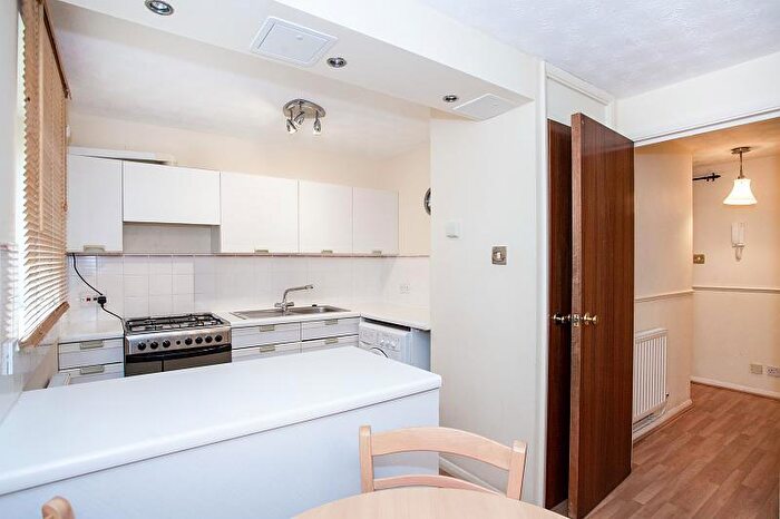 1 Bedroom Property To Rent In Loris Court, Cherry Hinton, CB1
