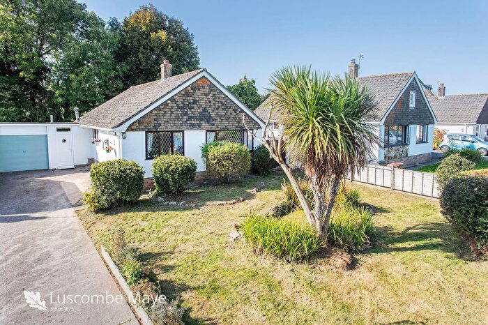 2 Bedroom Bungalow For Sale In Pound Field, Stoke Gabriel, Totnes, TQ9