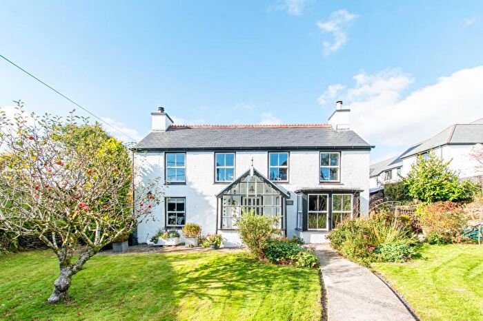 4 Bedroom Cottage For Sale In Quarry Road, Pensilva, PL14