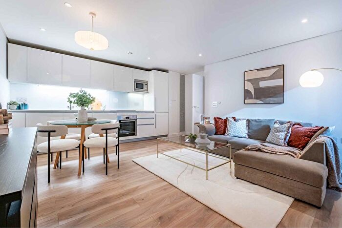 2 Bedroom Flat For Sale In Merchant Square East, London, W2