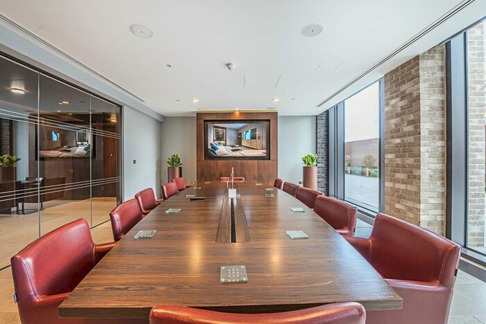 2 Bedroom Flat To Rent In - Charles Clowes Walk, Nine Elms, London, SW11