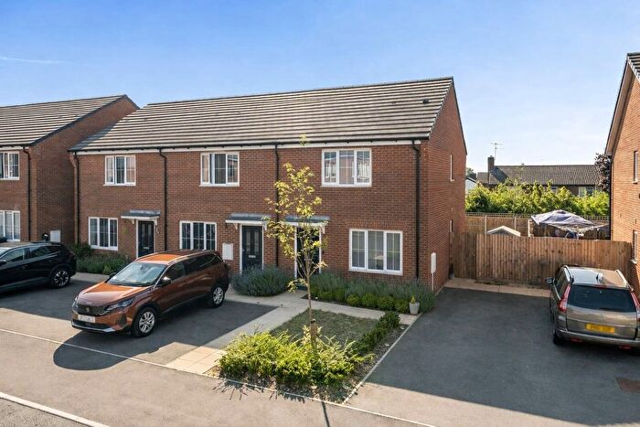 2 Bedroom Terraced House For Sale In Pomona Way, Shefford, SG17