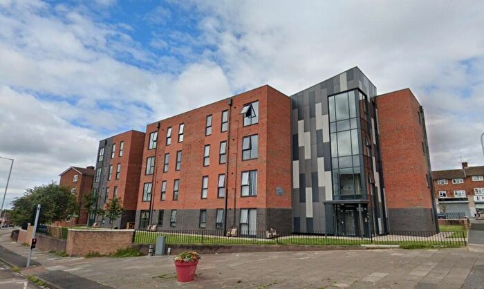 2 Bedroom Flat To Rent In Goldsmith Way, Prenton, Wirral, Merseyside, CH43