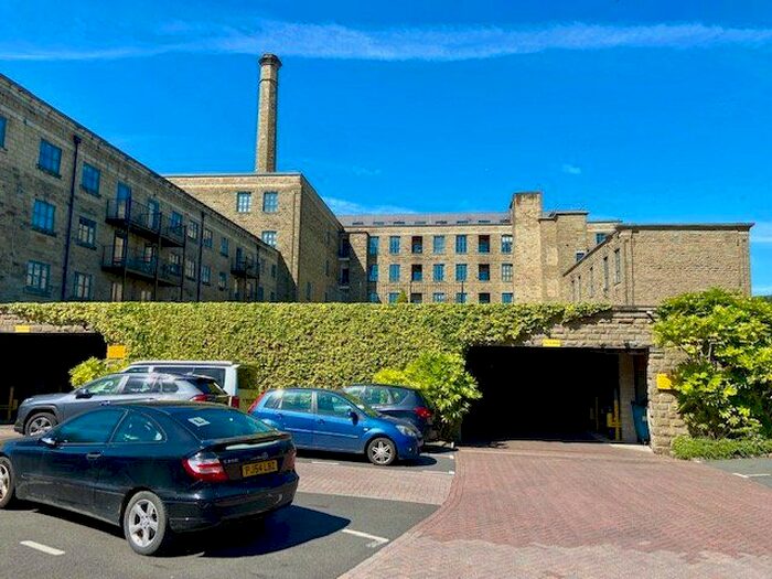 2 Bedroom Flat To Rent In Ilex Mill, Bacup Road, Rossendale, Lancashire, BB4