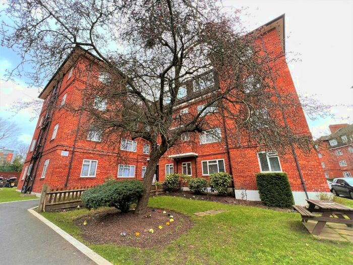 1 Bedroom Flat To Rent In Empire Court North End Road Wembley, HA9