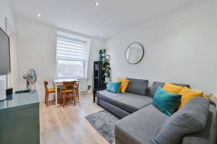 1 Bedroom Flat To Rent In Cosway Street, Marylebone, London, NW1