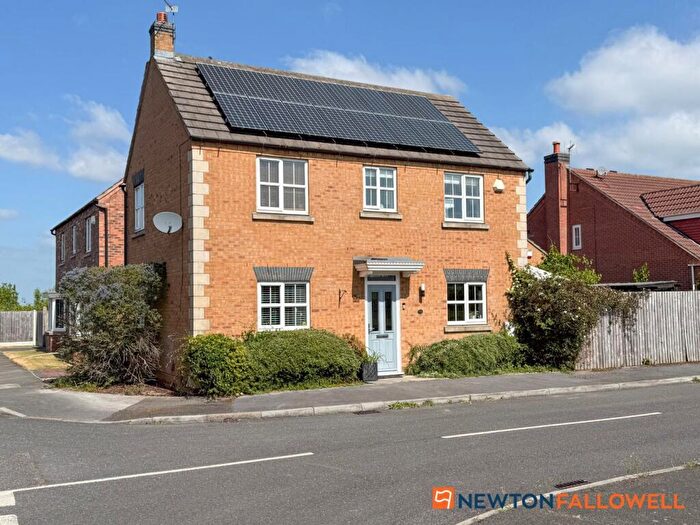 3 Bedroom Detached House For Sale In Normanton Road, Newark, NG24