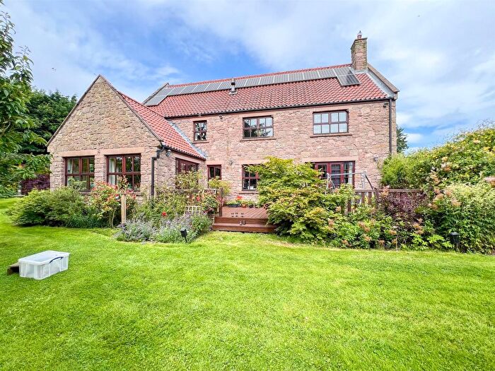 4 Bedroom Detached House For Sale In Norham, Berwick-Upon-Tweed, TD15