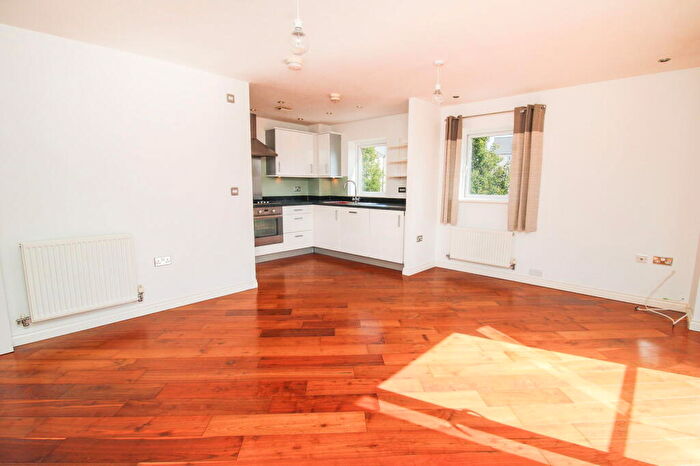 2 Bedroom Coach House For Sale In Kingfisher Road, Portishead, Portishead, Bristol, BS20