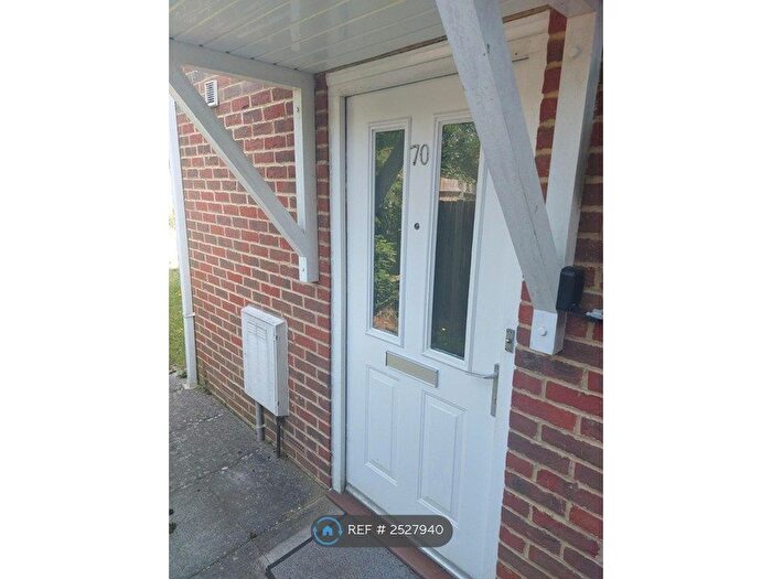 3 Bedroom Semi Detached House To Rent In Winston Drive, Stoke D'abernon, Cobham, KT11