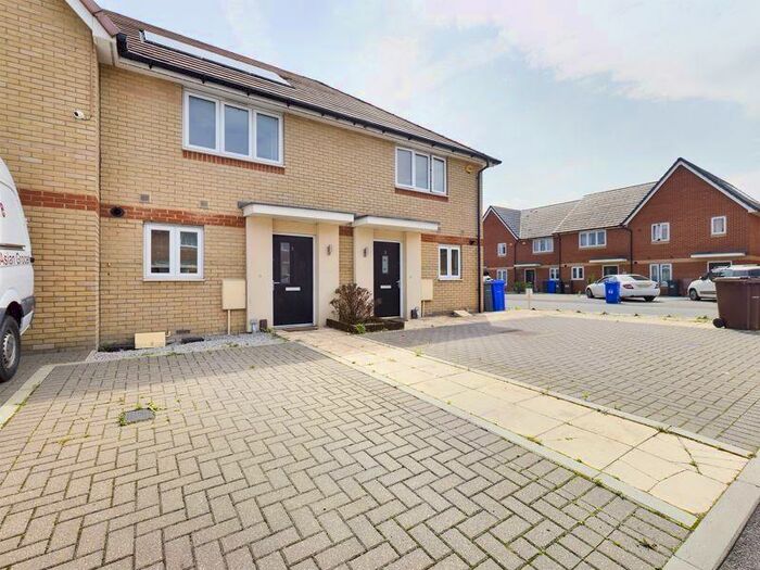2 Bedroom Terraced House To Rent In Gumley Close, Grays, Essex, RM20