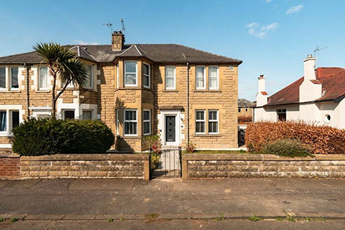 2 Bedroom Flat For Sale In Parkgrove Gardens, Edinburgh, EH4