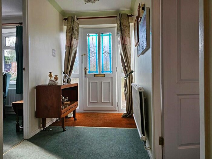 2 Bedroom Detached Bungalow For Sale In Beaumont Gardens, Melton Mowbray, LE13