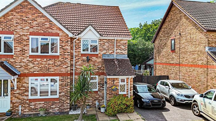 2 Bedroom Semi-Detached House For Sale In Pentland Close, St Leonards On Sea, TN37