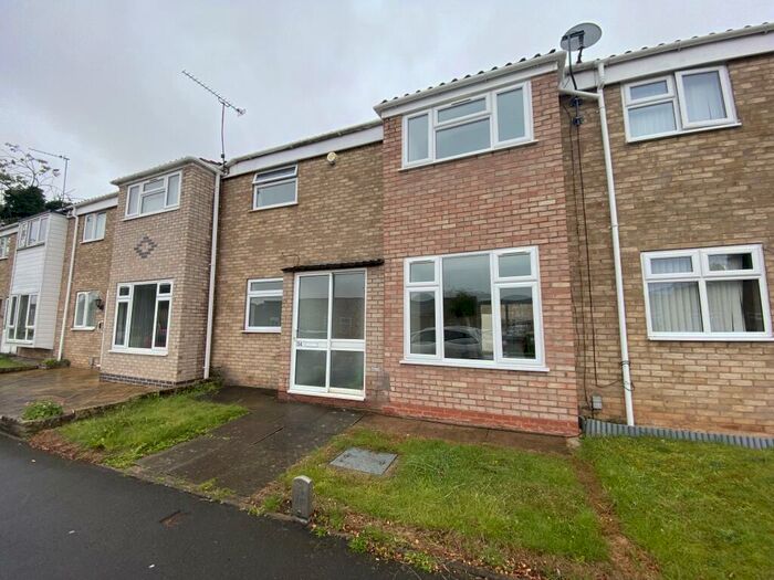 3 Bedroom House To Rent In Gainsborough Drive, Leamington Spa, CV31