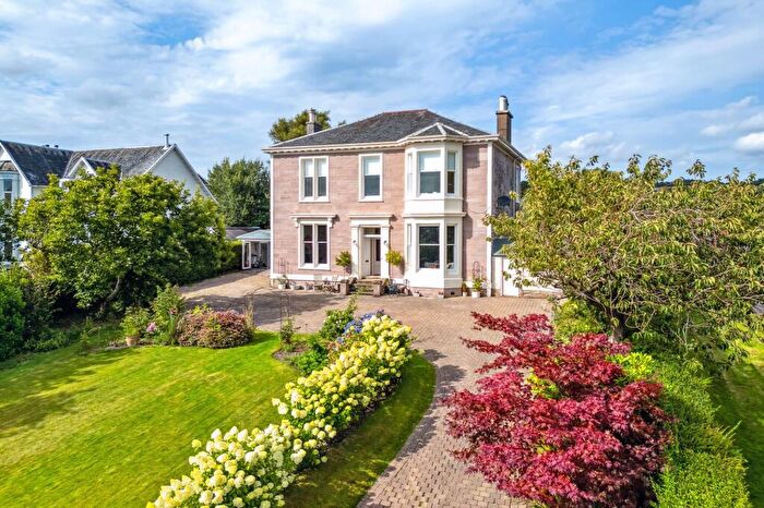 3 Bedroom Apartment For Sale In Upper Adelaide Street, Helensburgh, G84