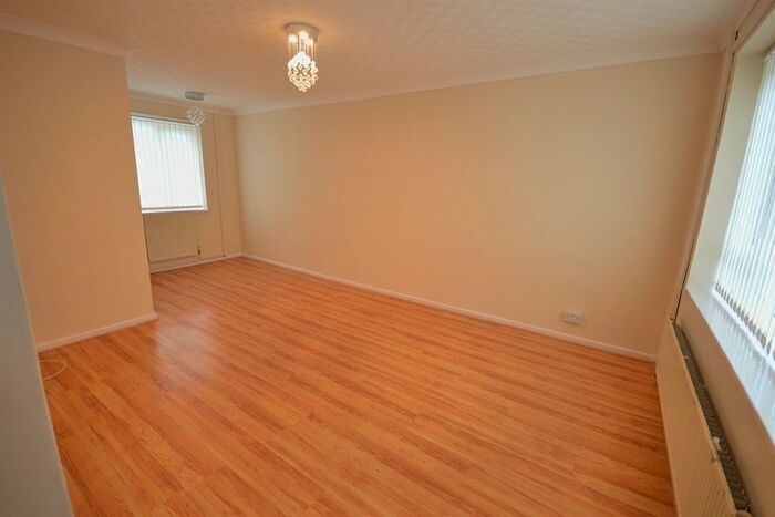 3 Bedroom End Of Terrace House To Rent In Sedbury Close, Wythenshawe, Manchester, M23